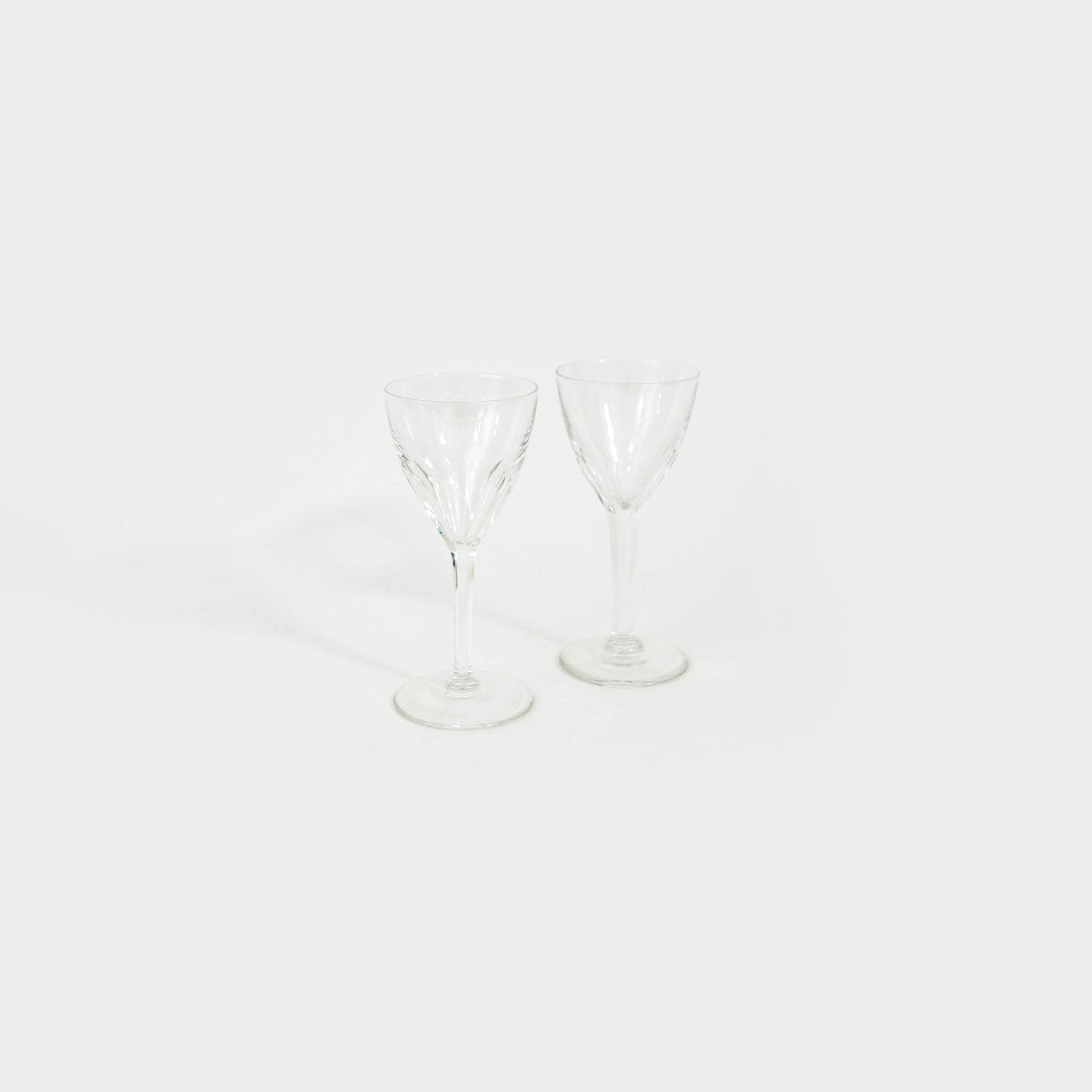 Petal Patterned Crystal Glasses