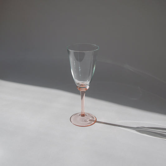Elegant Pink Stemmed Wine Glasses