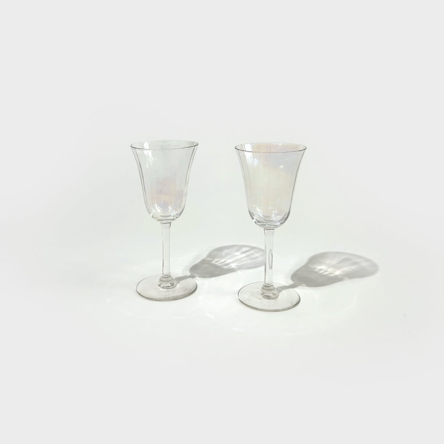 Ribbed Iridescent Cordial Glasses